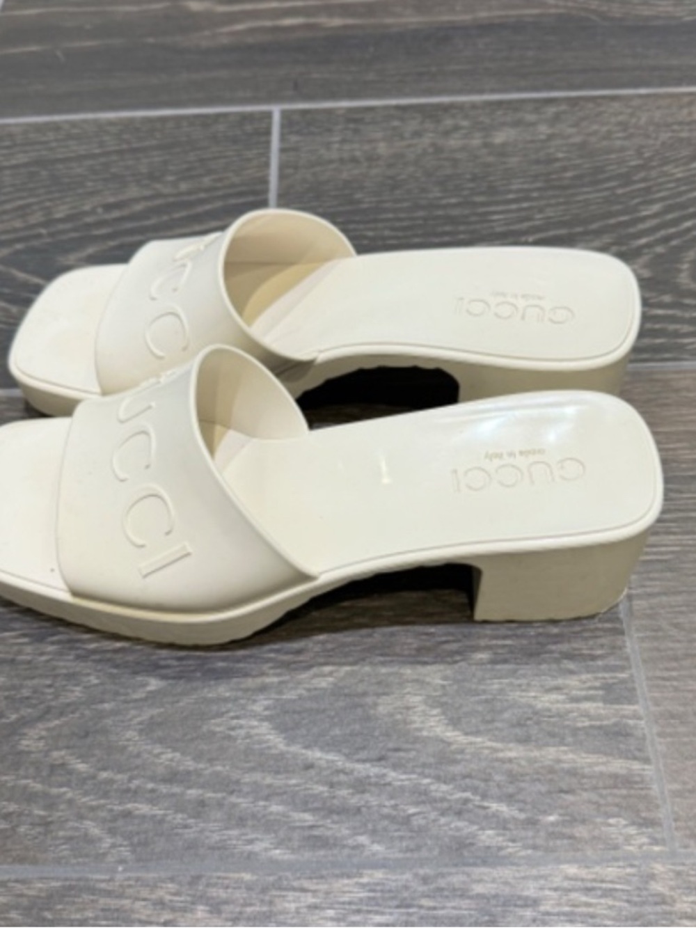 Gucci Cream Logo Slide Mules - Picture 4 of 5